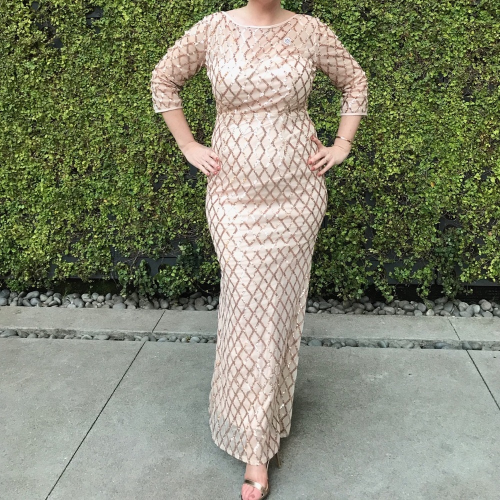 Gorgeous rose gold, sequin dress